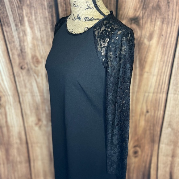 Tommy Hilfiger Black Long Lace Sleeve Dress - Size 8 - Picture 3 of 6